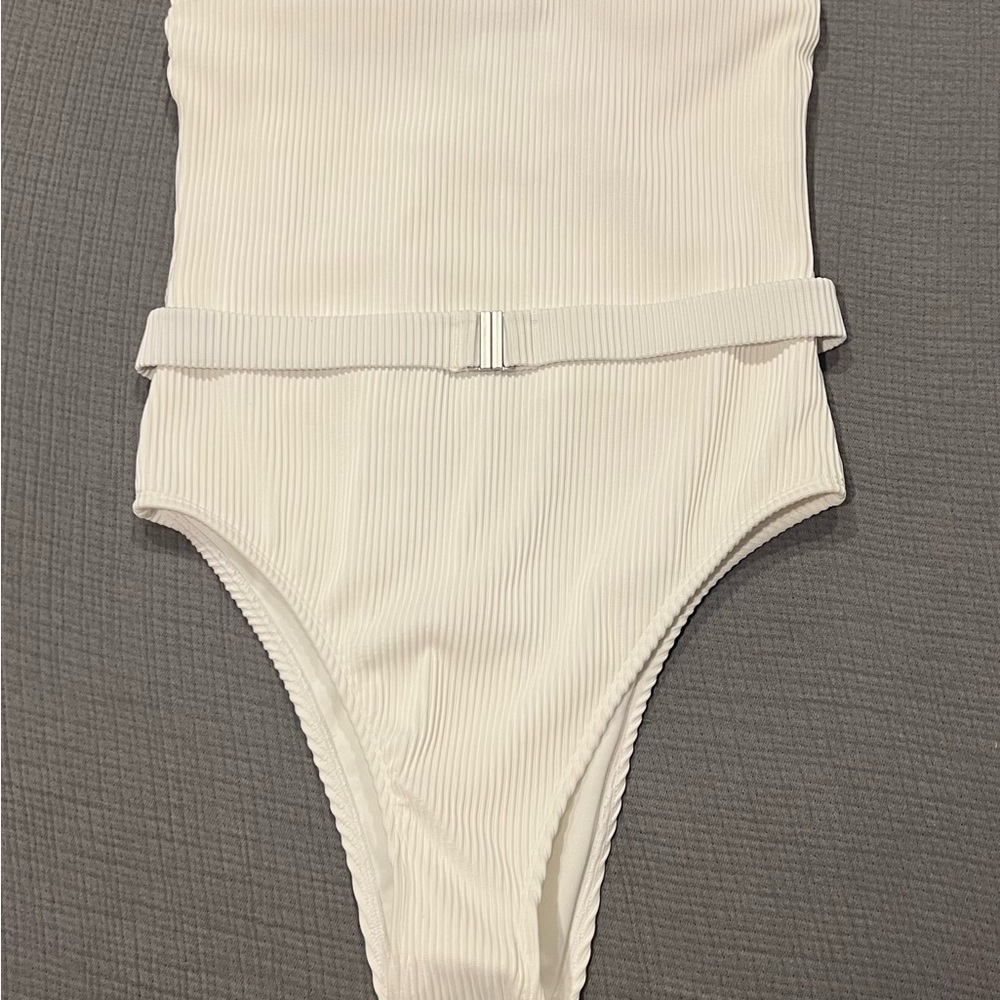Abercrombie & Fitch Cream Ribbed Top